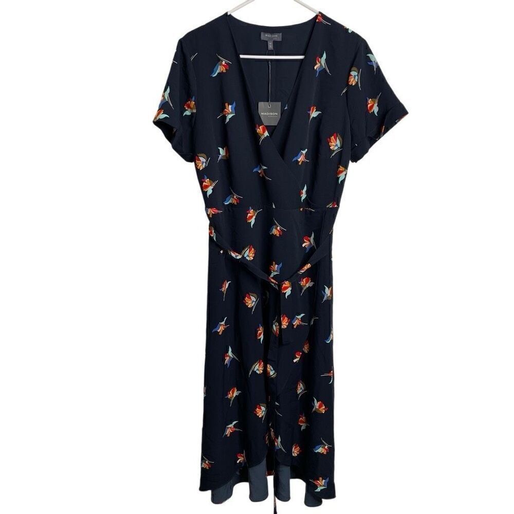 Madison Curvy Womens Faux Wrap Dress 1X Navy Blue Abstract Floral Detail Hi Low